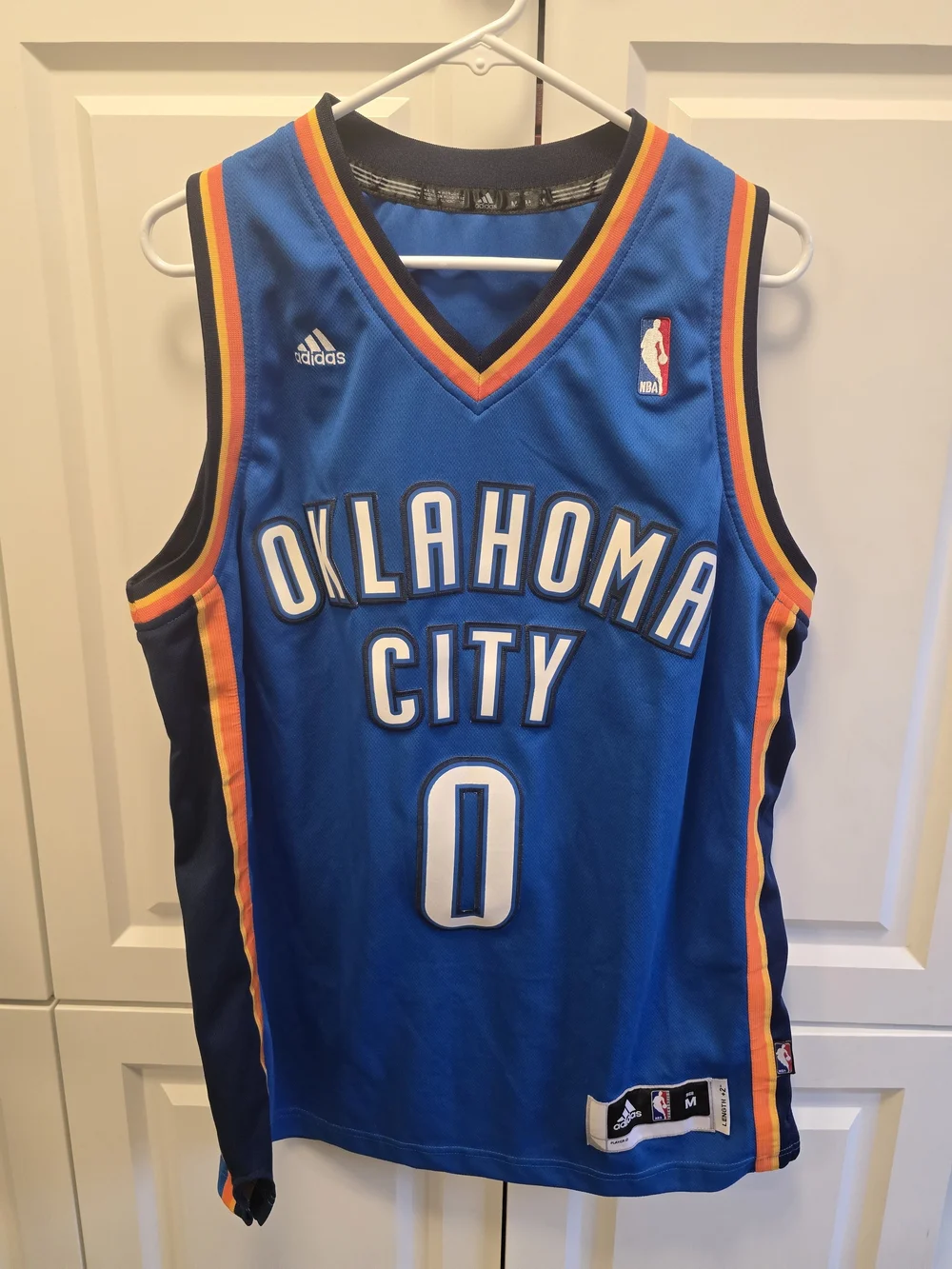 Adult NBA Medium Adidas Oklahoma City Thunder Westbrook #0 Basketball Jersey +2